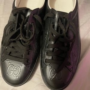 Guccciiiiiiiiiiiiii very nice worn twice